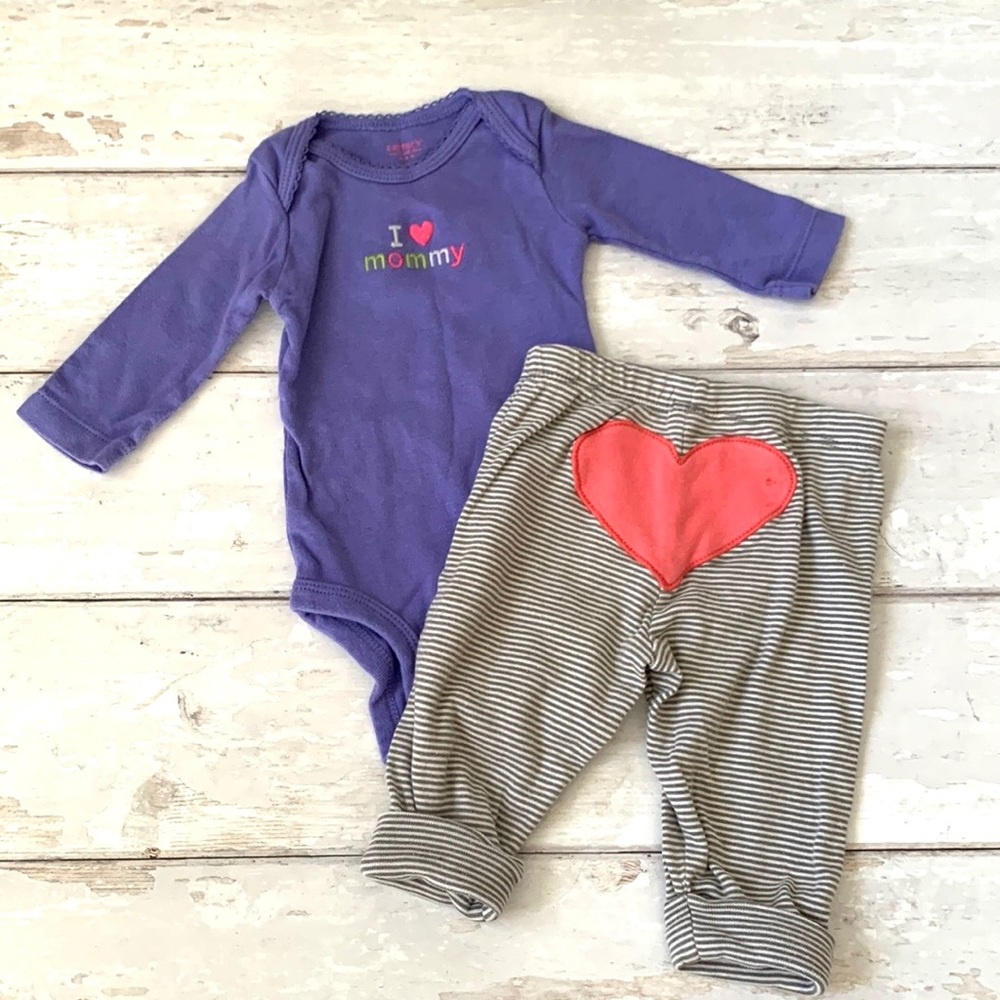 Carters 3m Baby Girl Outfit Long Sleeve Bodysuit & Joggers Pants I Love Mommy